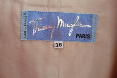 Mugler-rainbow-lacket-label